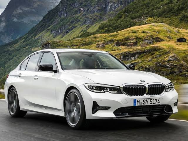 BMW 3 SERIE 320I 184HP