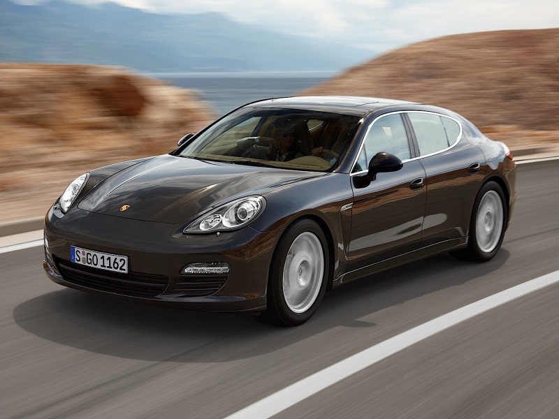 PORSCHE PANAMERA 4.8 DFI S/4S 400HP