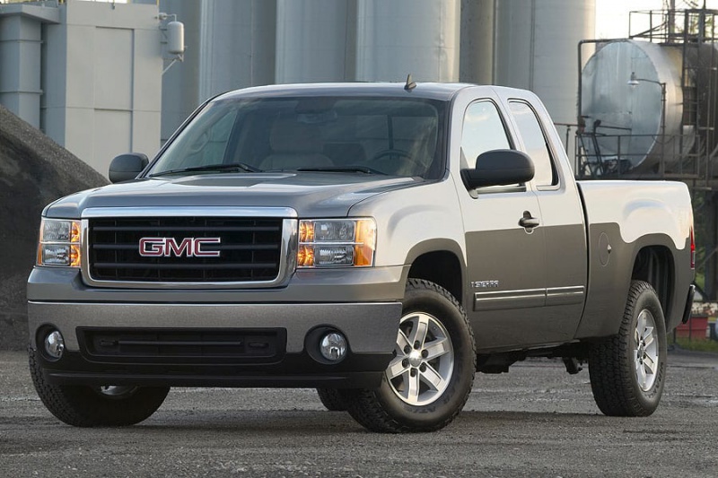 GMC SIERRA 4.8 V8 295HP