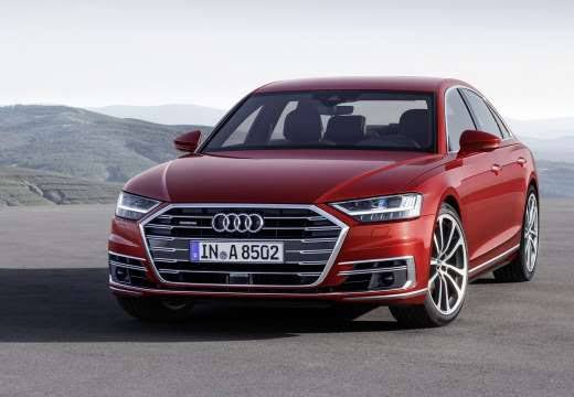 AUDI A8 60 TFSI E-QUATTRO 449HP