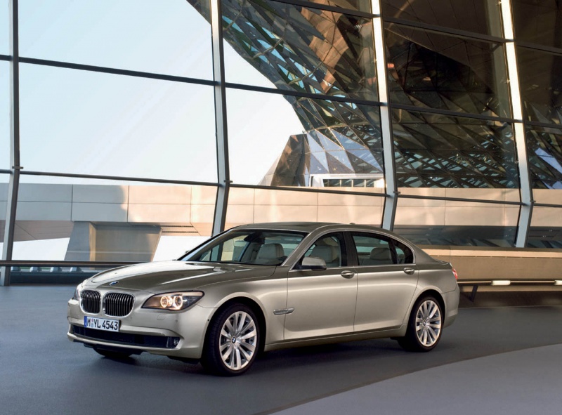 BMW 7 SERIE 730D 218HP