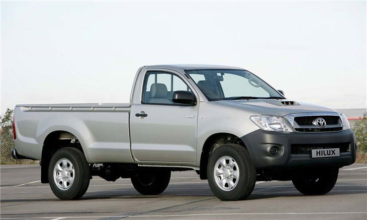 TOYOTA HILUX 2.5 D-4D 120HP