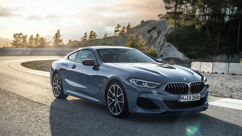 BMW 8 SERIE M850I 530HP