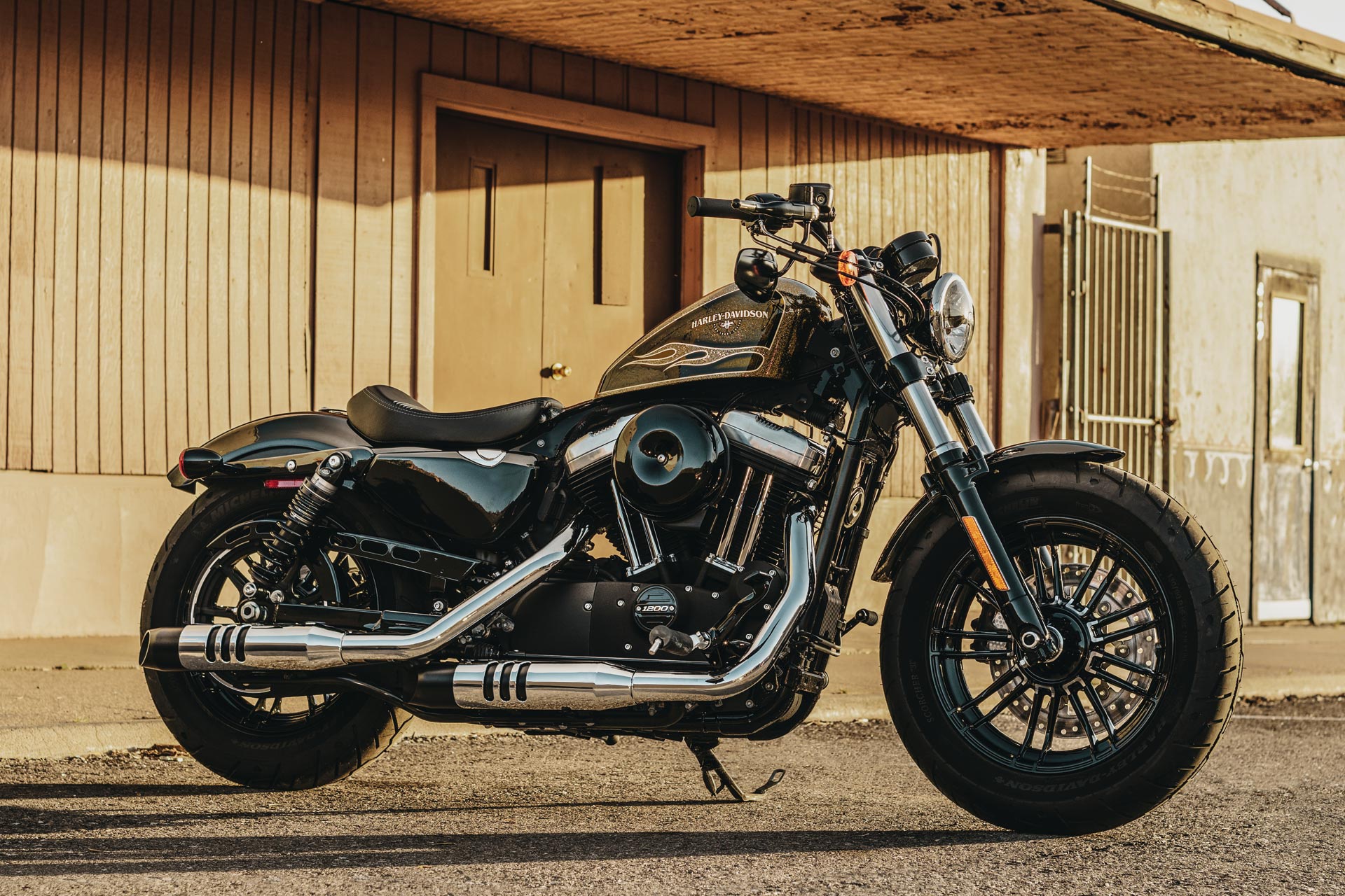 XL 1200 T / Custom / Forty Eight