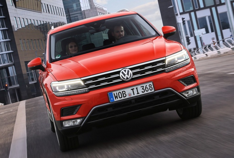 VOLKSWAGEN TIGUAN 2.0 TSI 220HP