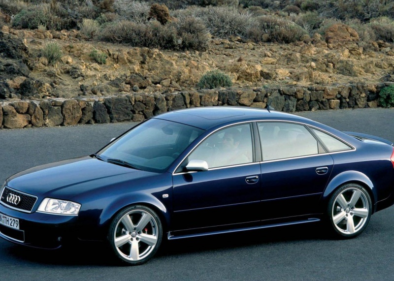 AUDI S6 4.2 V8 340HP