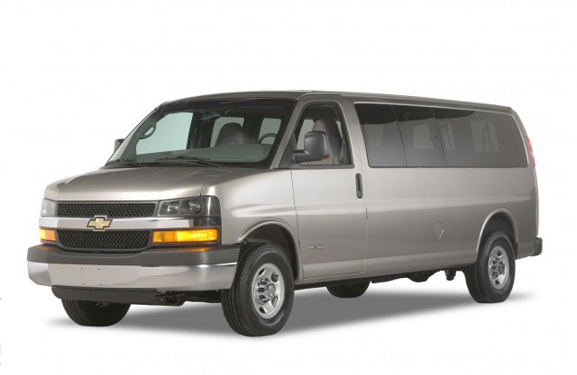 CHEVROLET EXPRESS 4.8 V8 275HP