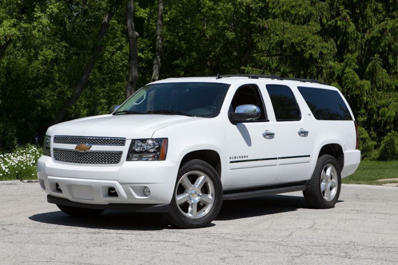 CHEVROLET SUBURBAN 5.3 V8 320HP