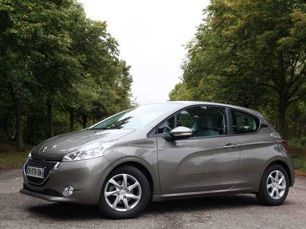 PEUGEOT 208 1.0 VTI 68HP