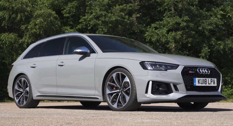 AUDI RS4 RS TFSI (2.9 V6 BITURBO) 450HP