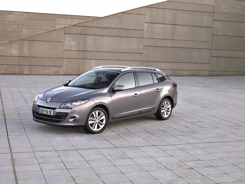 RENAULT MEGANE 2.0I 16V 140HP