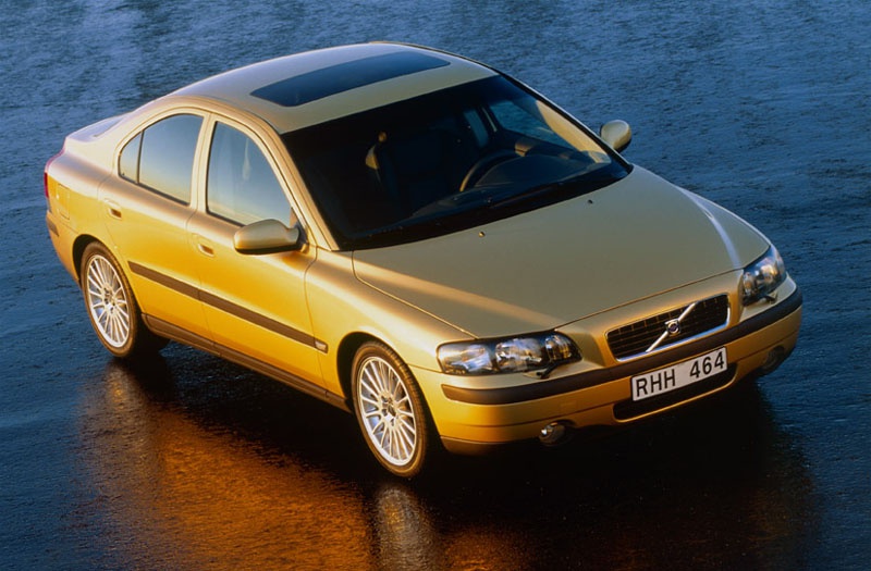 VOLVO S60 2.5T 210HP