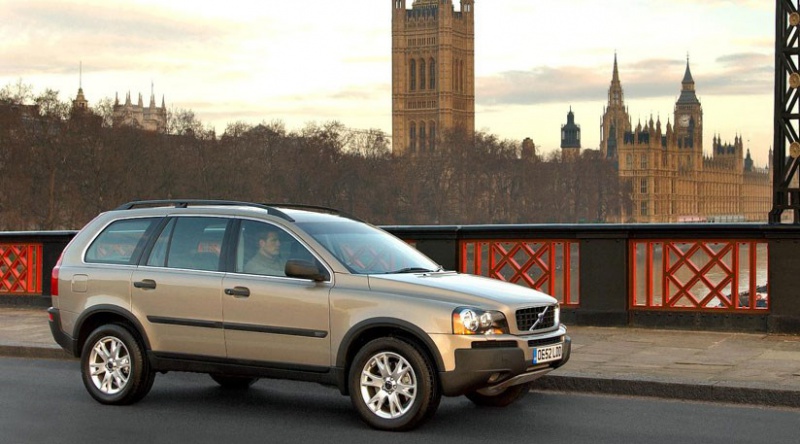 VOLVO XC90 T6 272HP