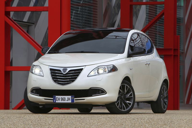 LANCIA YPSILON 0.9 TWINAIR 85HP