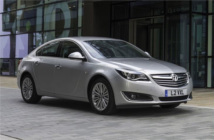 VAUXHALL INSIGNIA 2.0 TURBO 220HP