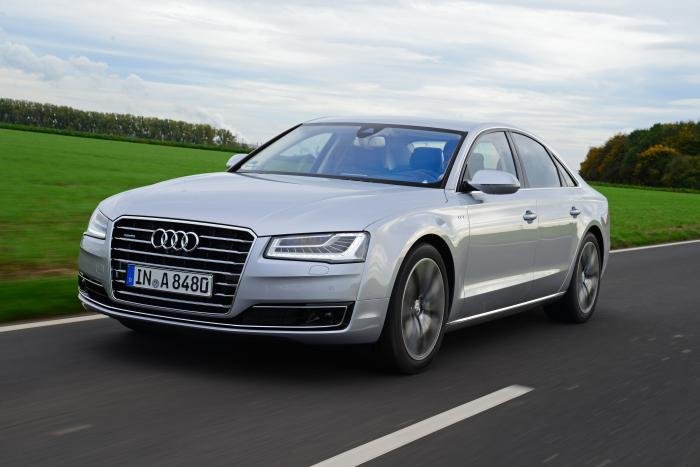 AUDI A8 4.2 TDI 385HP