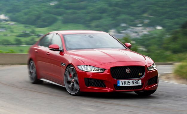 JAGUAR XE 2.0 T 240HP