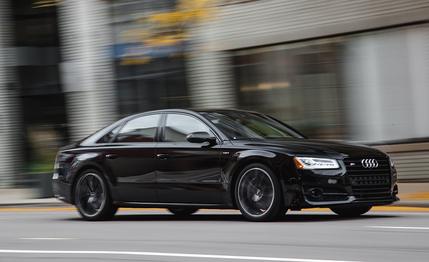 AUDI S8 4.0 TFSI 520HP