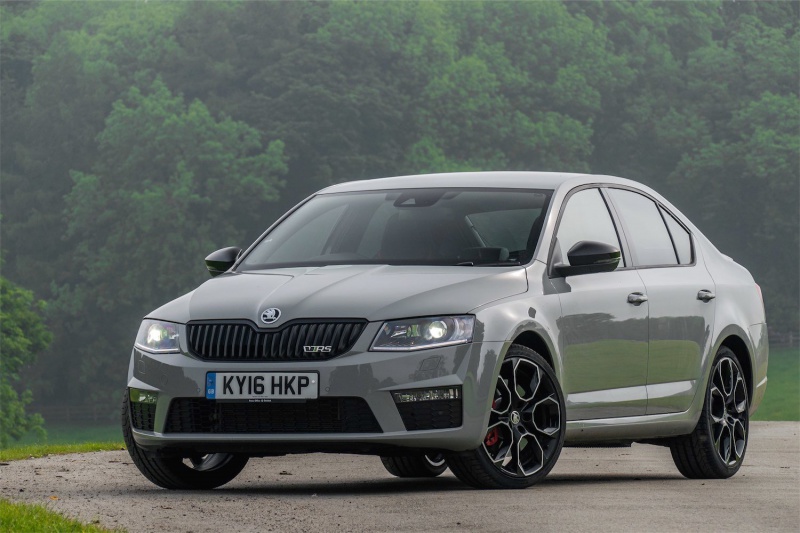 SKODA OCTAVIA 2.0 TSI RS 245HP