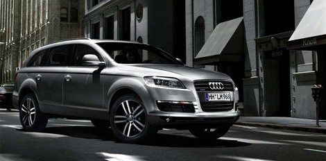 AUDI Q7 3.0 TDI 240HP