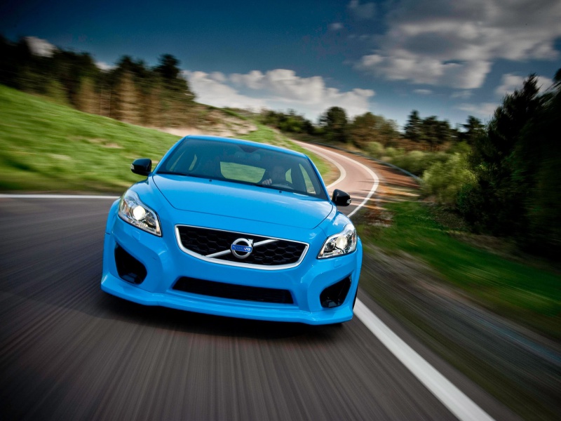 VOLVO C30 2.0 D3 150HP