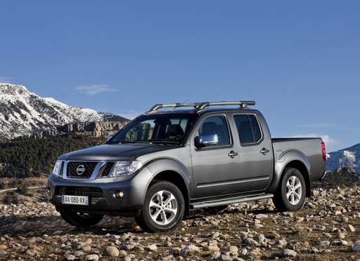 NISSAN NAVARA 2.5 DCI 174HP