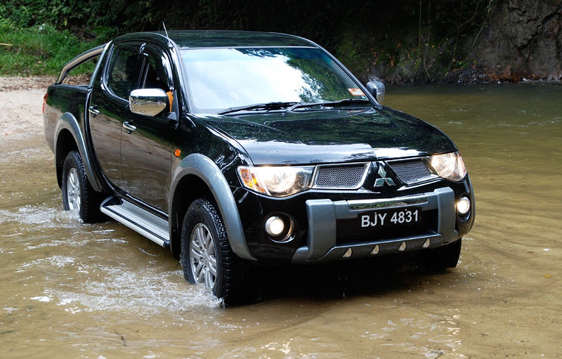 MITSUBISHI TRITON 3.2 TDCI 160HP