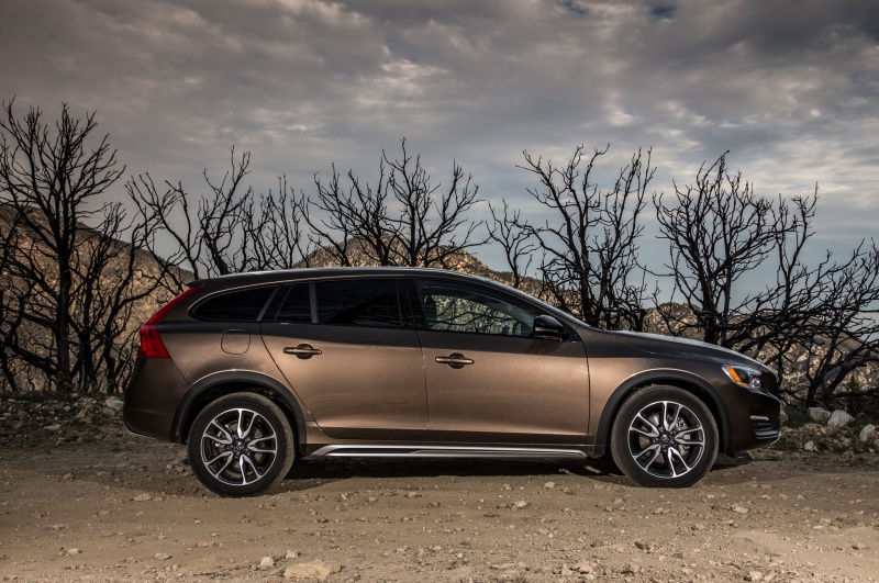 VOLVO V60 CROSS COUNTRY 2.0 D4 190HP