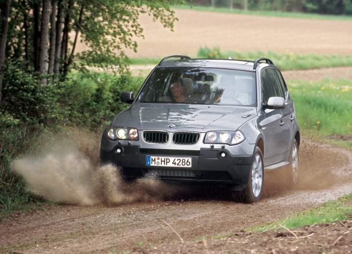 BMW X3 3.0D 218HP