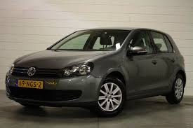 VOLKSWAGEN GOLF 1.6 TDI 90HP