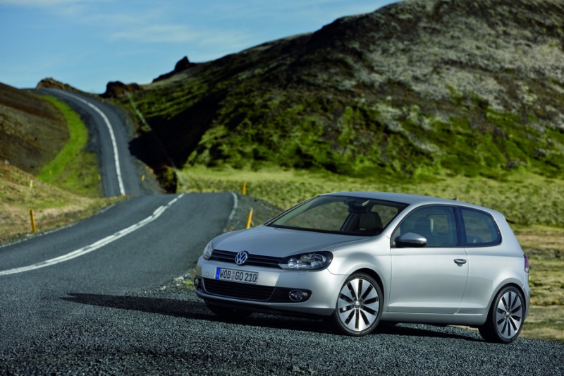 VOLKSWAGEN GOLF 1.6 TDI 105HP