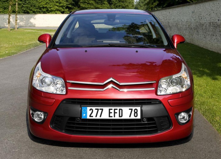 CITROËN C4 2.0 HDI 136HP