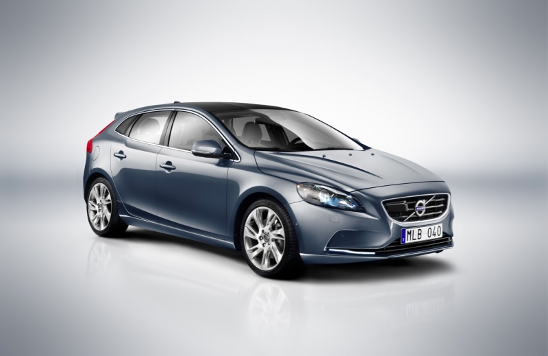 VOLVO V40 / V40 CROSS COUNTRY 2.0 D3 150HP