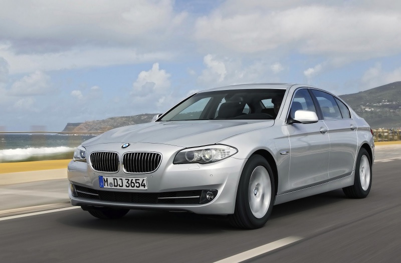 BMW 5 SERIE 550I 407HP