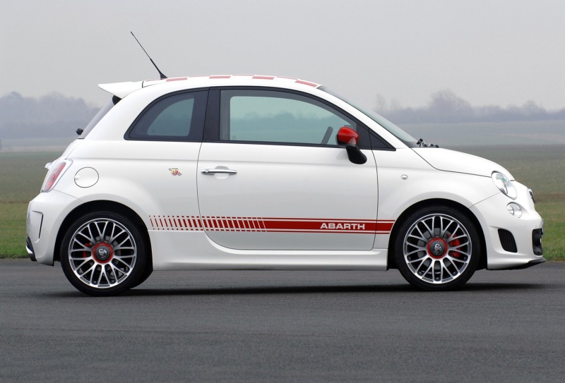 ABARTH 500 1.4 T-JET 180HP