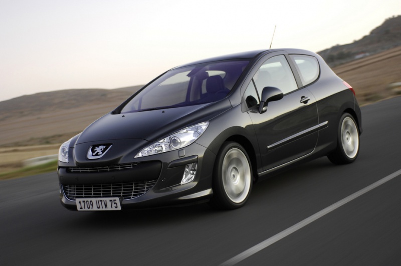 PEUGEOT 308 2.0 HDI 136HP