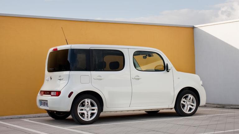 NISSAN CUBE 1.5 DCI 110HP