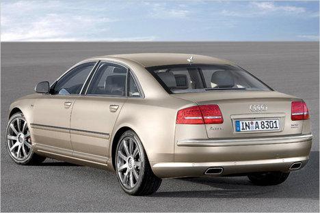 AUDI A8 4.2 FSI 350HP