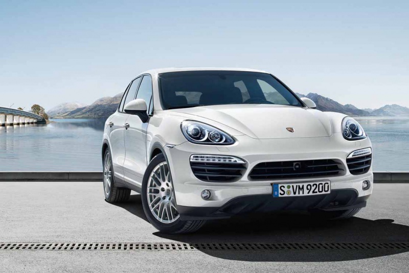 PORSCHE CAYENNE 3.0 DFI S HYBRID 380HP