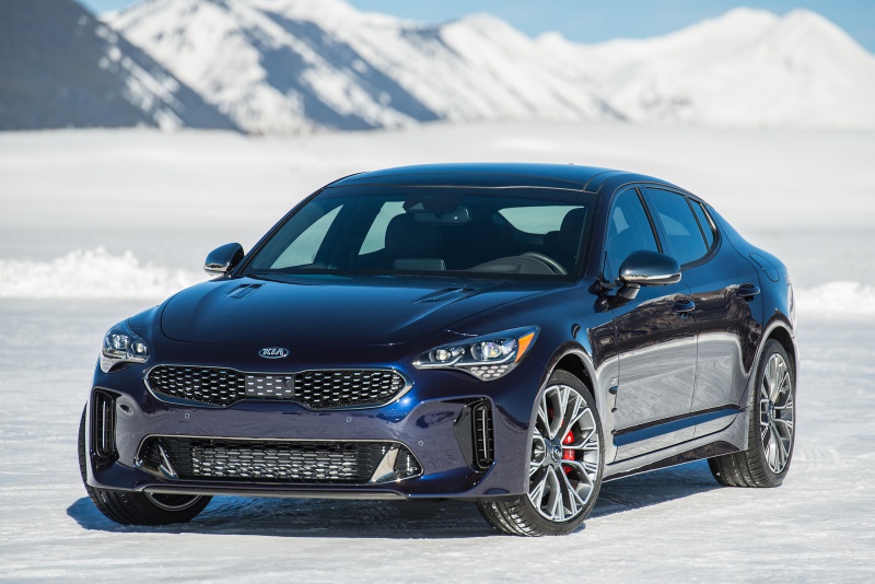 KIA STINGER 3.3 V6 BI-TURBO 370HP