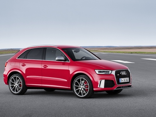 AUDI Q3 2.5 TFSI RS 310HP