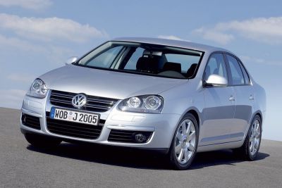 VOLKSWAGEN JETTA / LAMANDO 1.6I 8V 102HP