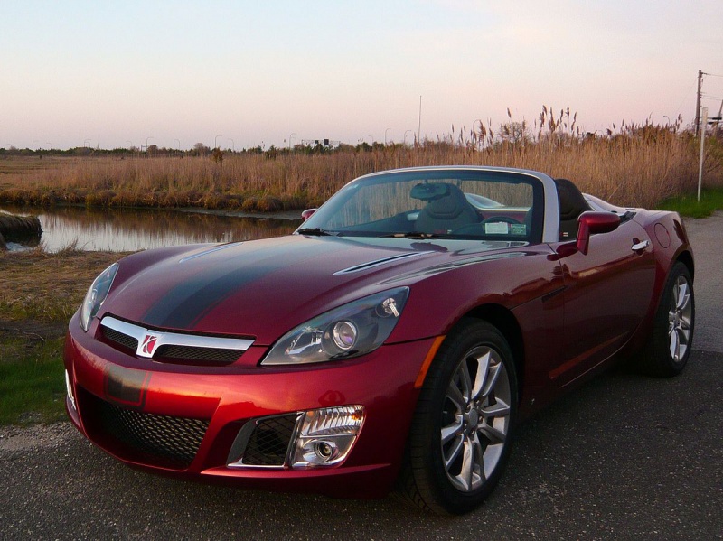 SATURN SKY 2.0 TURBO 260HP