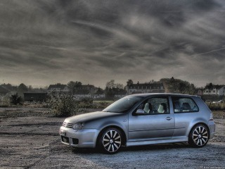 VOLKSWAGEN GOLF 1.9 TDI 115HP