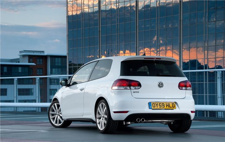 VOLKSWAGEN GOLF 2.0 TDI CR 110HP