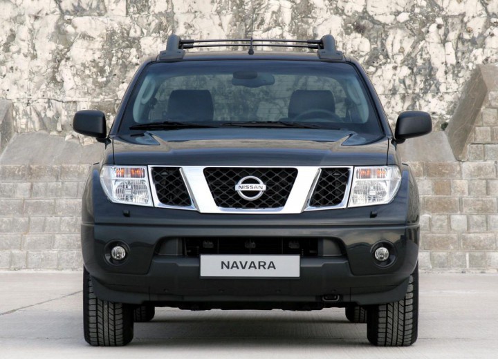 NISSAN NAVARA 2.5 DCI 174HP