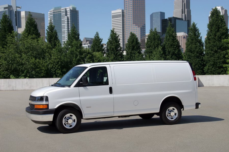 CHEVROLET EXPRESS 4.8 V8 280HP