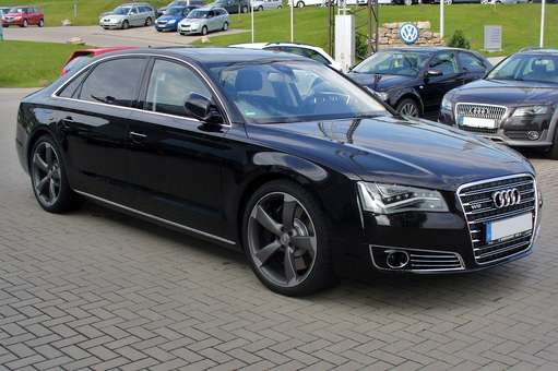 AUDI A8 3.0 TDI FWD 204HP