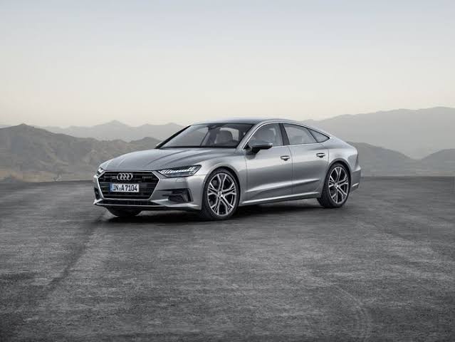 AUDI A7 55 TFSI E-QUATTRO 367HP