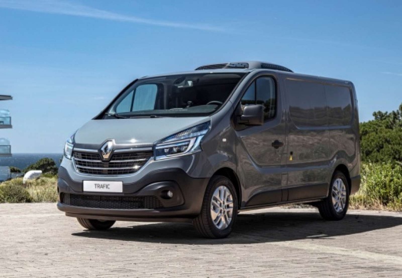 RENAULT TRAFIC 2.0 DCI 120HP